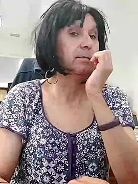 Snapshot of Emily_de_Carla chatting on 07-21-26, 01:35 Emily de Carla online show from 07-21-26, 01:35