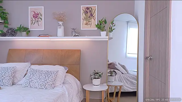 sarah rayy online show from 03-30-26, 08:43