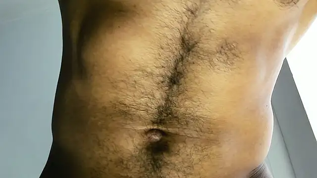 latinhotmuscle online show from 04-12-26, 07:30