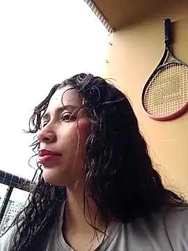 Vikyvoyeur online show from 04-19-26, 08:55