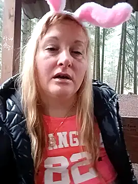 XHelenaX90 online show from 04-02-26, 12:36