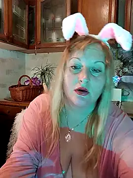 XHelenaX90 online show from 04-03-26, 06:28