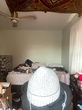 XanderOzzz online show from 01-08-26, 03:58