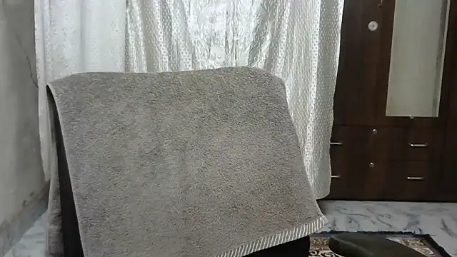 sexy indianboobs online show from 02-11-26, 12:43