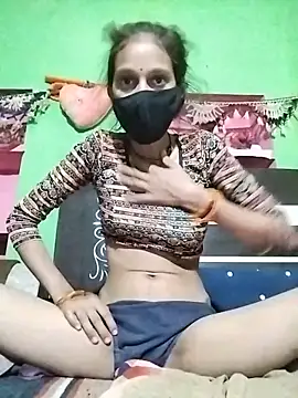 Snapshot of Punam_ji chatting on 06-18-26, 11:09 Punam ji online show from 06-18-26, 11:09