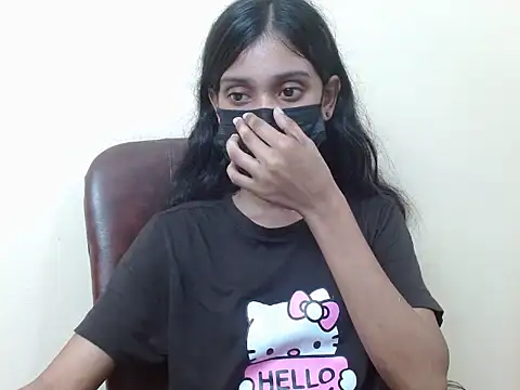 smallcuute online show from 09-23-25, 09:12