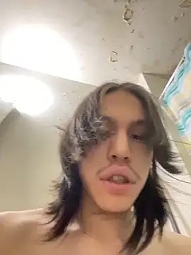 heytherepeoples717 online show from 12-15-25, 05:01