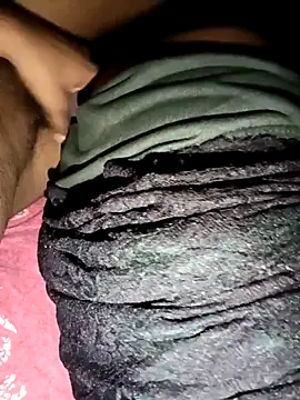 hot manishacpl online show from 09-25-25, 11:41