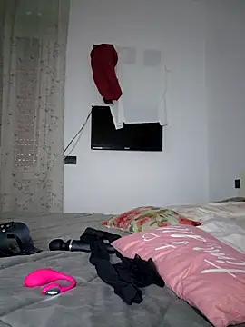 amalia202555 online show from 11-18-25, 01:04