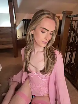 Snapshot of Dorinda_23X chatting on 10-28-25, 01:03 Dorinda 23X online show from 10-28-25, 01:03