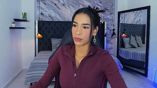 Snapshot of kitty_collins_ chatting on 05-28-26, 11:51 kitty collins online show from 05-28-26, 11:51
