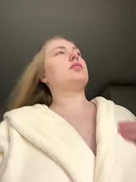 DeniMilkyyyyy online show from 02-02-26, 11:14