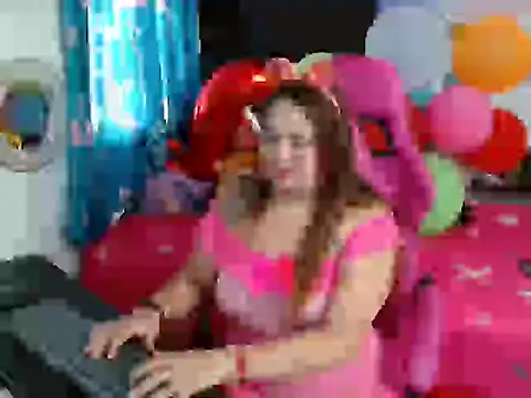 rous-kinky online show from 09-17-25, 01:13