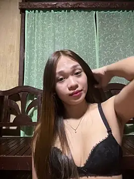 Snapshot of _AndreaFox chatting on 10-02-25, 05:31 AndreaFox online show from 10-02-25, 05:31