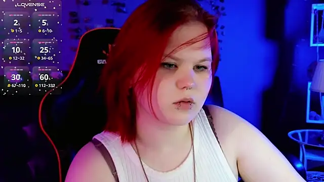 fillisfox  online show from 10-09-25, 03:32