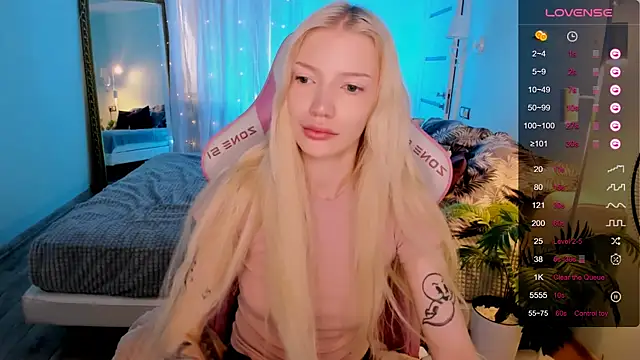AnyaTaylor  online show from 05-31-26, 02:20