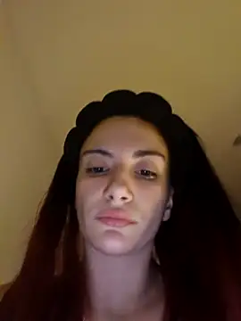 Snapshot of Michou02xXx chatting on 03-23-26, 10:25 Michou02xXx online show from 03-23-26, 10:25