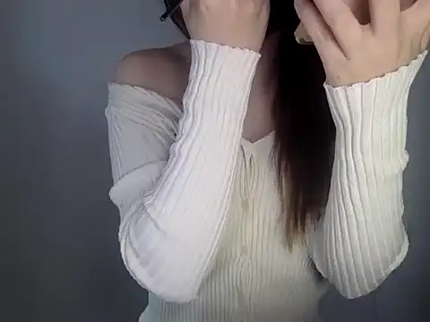 Mia 8 online show from 04-10-26, 06:40