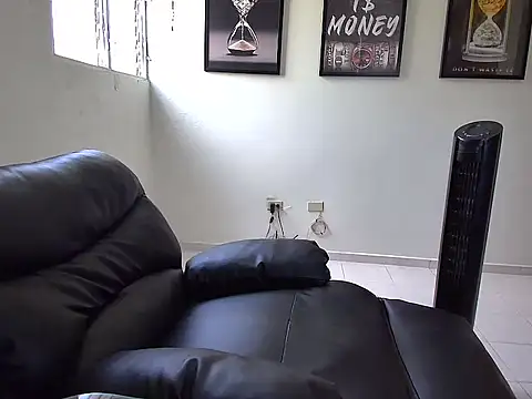 Dollarhot30 online show from 03-29-26, 02:28