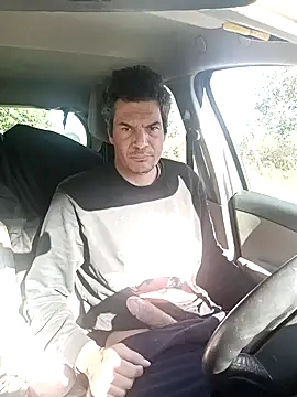 Snapshot of twitshe chatting on 10-06-25, 01:30 twitshe online show from 10-06-25, 01:30