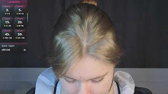 JulietteRain online show from 12-17-25, 05:19