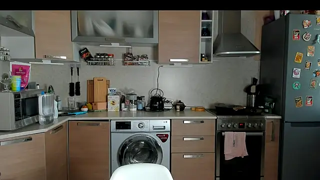 Bear Beer130 online show from 06-14-26, 03:47