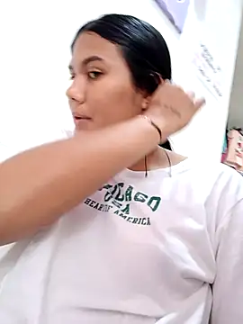 burbuja02 online show from 11-05-25, 02:17