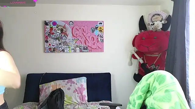 MiaVelvetDoll online show from 03-12-26, 04:35