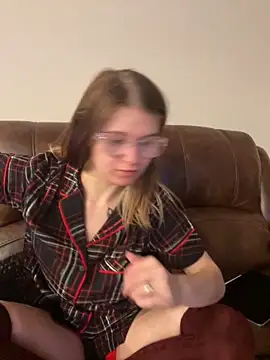 Riley ray69 online show from 12-04-25, 01:59