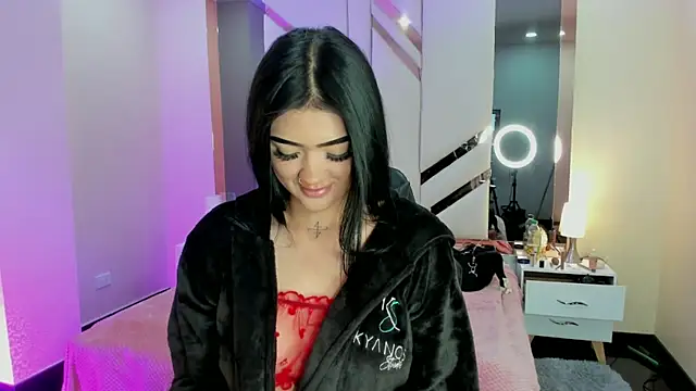 EmmaStonns online show from 09-29-25, 01:27