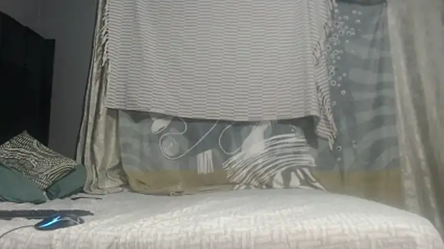 SEXYHUGEASS21 online show from 03-31-26, 02:46