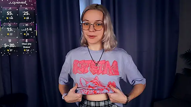 EdaKirkIin online show from 10-28-25, 05:33