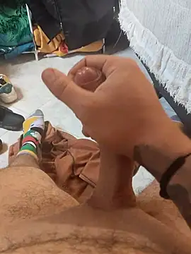 Snapshot of Juuaanp3 chatting on 11-19-25, 03:56 Juuaanp3 online show from 11-19-25, 03:56