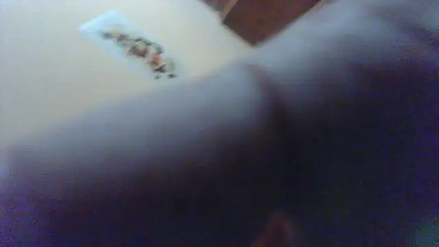 Snapshot of Juuaanp3 chatting on 12-14-25, 11:42 Juuaanp3 online show from 12-14-25, 11:42