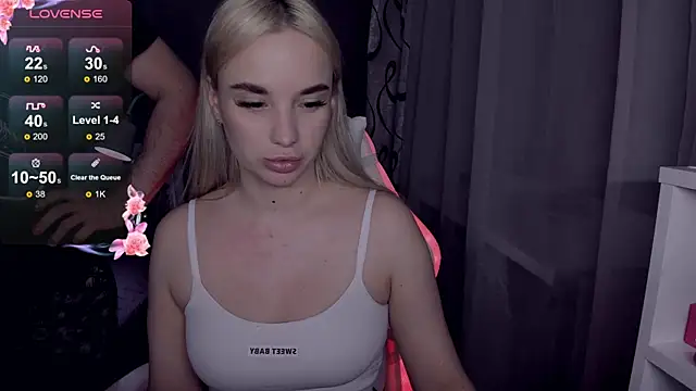 KiraKrox online show from 02-25-26, 08:07