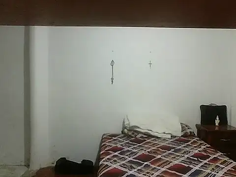 iam2002 online show from 03-10-26, 05:12