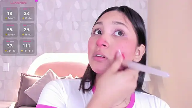 Snapshot of angel_ponce chatting on 10-07-25, 12:13 angel ponce online show from 10-07-25, 12:13