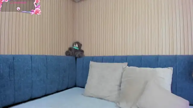 Snapshot of angel_ponce chatting on 11-05-25, 07:14 angel ponce online show from 11-05-25, 07:14