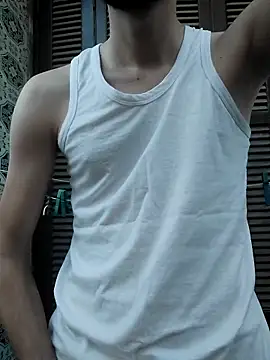 Snapshot of RaoufDz17cm chatting on 09-27-25, 05:40 RaoufDz17cm online show from 09-27-25, 05:40