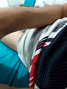 Snapshot of RaoufDz17cm chatting on 10-15-25, 11:27 RaoufDz17cm online show from 10-15-25, 11:27