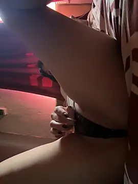 lupereyraa online show from 04-24-26, 03:14