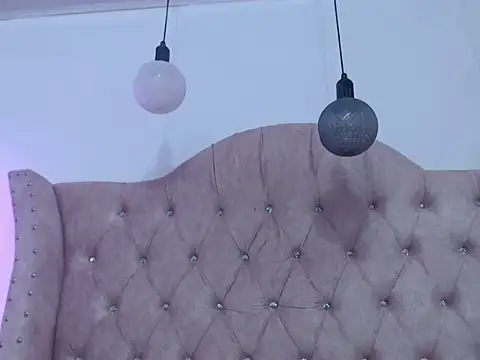 Snapshot of Jessica_Carter_01 chatting on 06-06-26, 01:54 Jessica Carter 01 online show from 06-06-26, 01:54