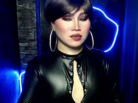 Snapshot of pretty_lassy chatting on 09-28-25, 08:09 pretty lassy online show from 09-28-25, 08:09