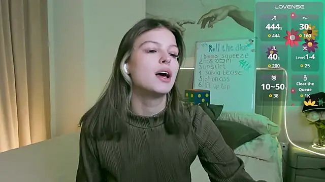 Lisa Blossom online show from 11-21-25, 06:01