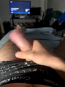 Snapshot of Ggowlad01 chatting on 10-24-25, 10:50 Ggowlad01 online show from 10-24-25, 10:50