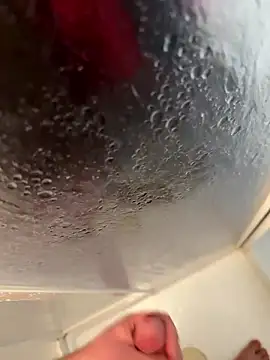 LicitInvader online show from 01-10-26, 09:52