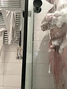 LicitInvader online show from 04-17-26, 08:45