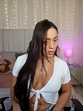 Snapshot of AriadnaTaylor chatting on 04-24-26, 06:43 AriadnaTaylor online show from 04-24-26, 06:43