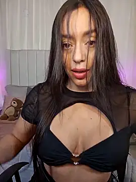 Snapshot of AriadnaTaylor chatting on 04-27-26, 05:00 AriadnaTaylor online show from 04-27-26, 05:00