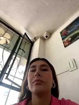 Isa Villamarin online show from 09-20-25, 08:10